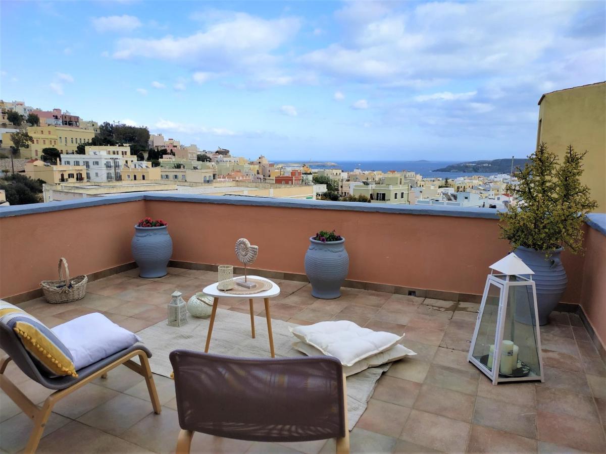 My Little Suites Ermoupoli Bagian luar foto