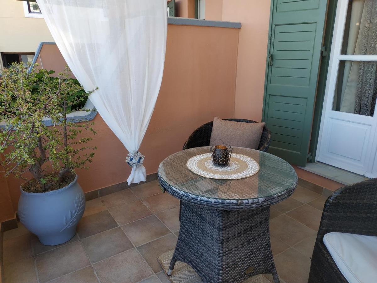 My Little Suites Ermoupoli Bagian luar foto