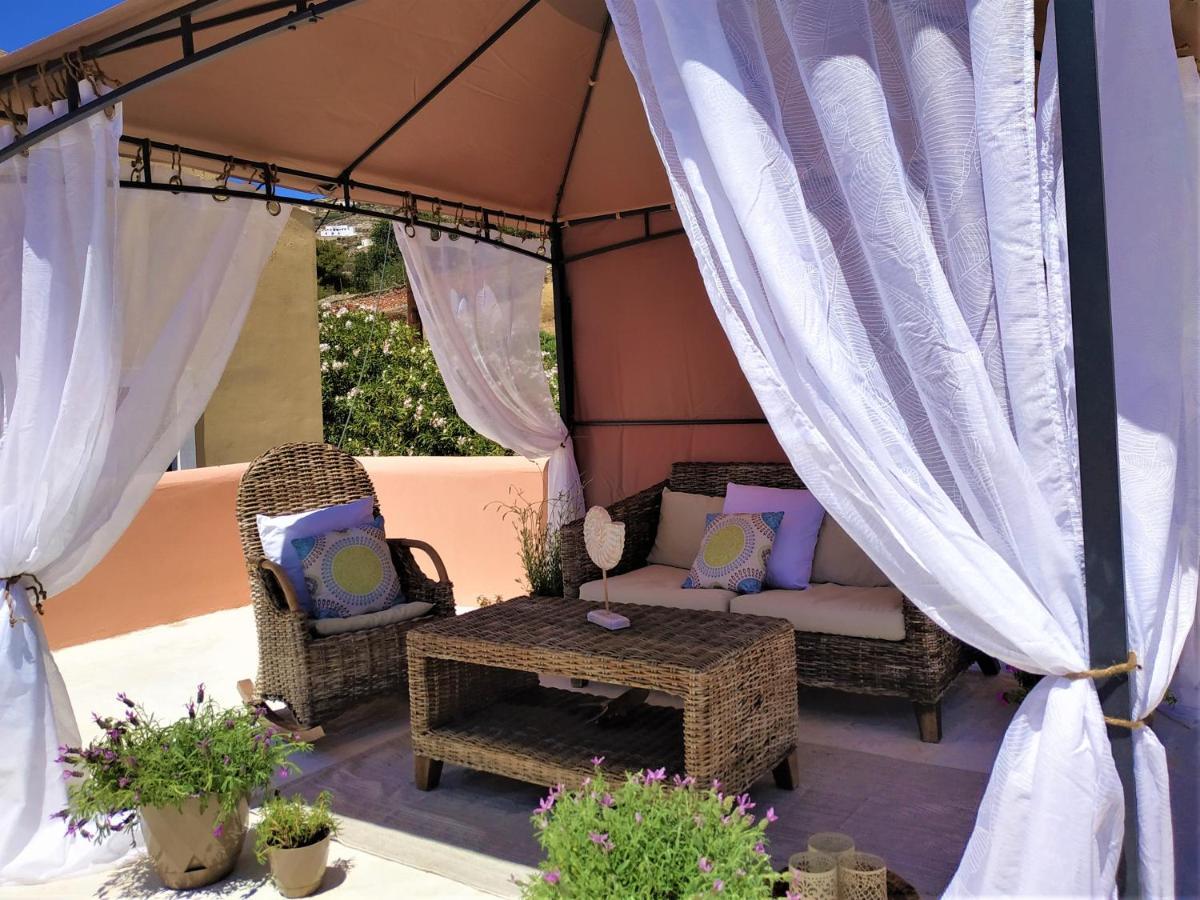 My Little Suites Ermoupoli Bagian luar foto
