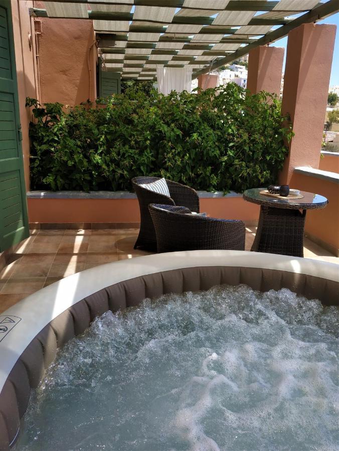 My Little Suites Ermoupoli Bagian luar foto