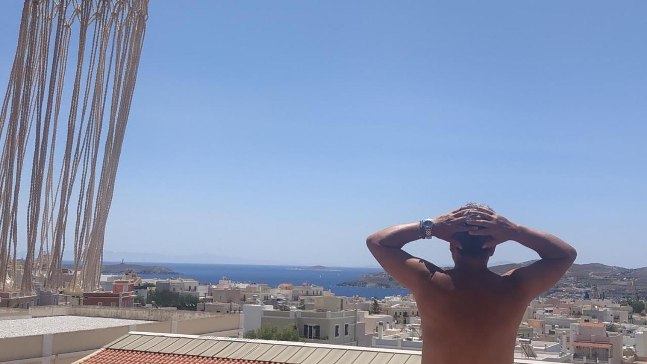 My Little Suites Ermoupoli Bagian luar foto